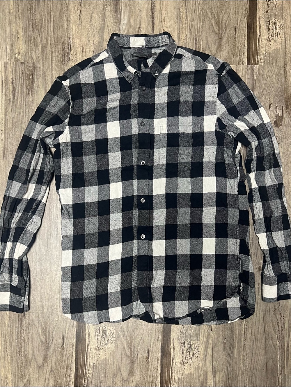 French Connection Men's Large L Black White Buffalo Check Flannel Plaid Shirt
